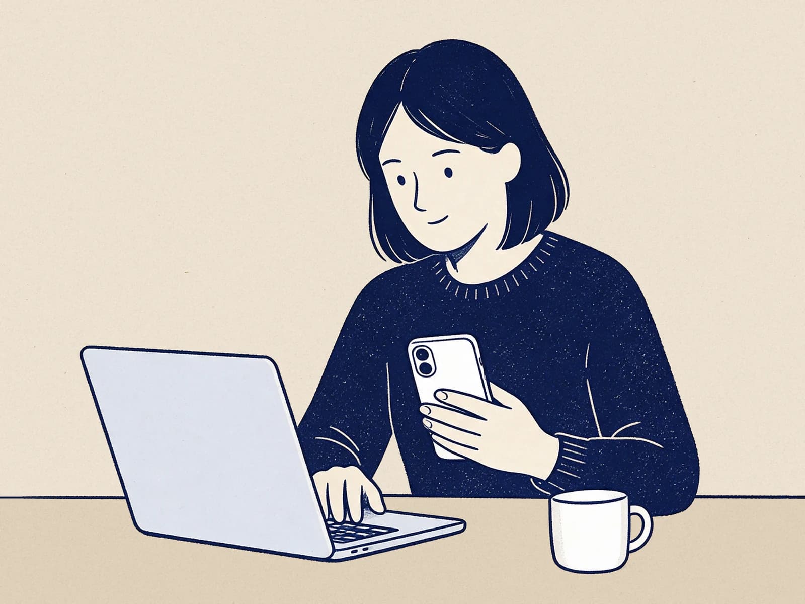 Frau am Laptop trägt ihr iPhone ein